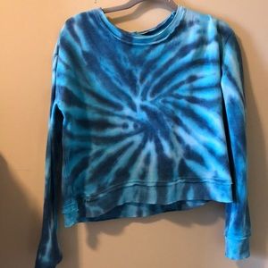 Long sleeve cropped tie dye